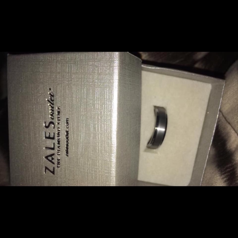 Zales Men’s Two Toned Tantalum Wedding Band